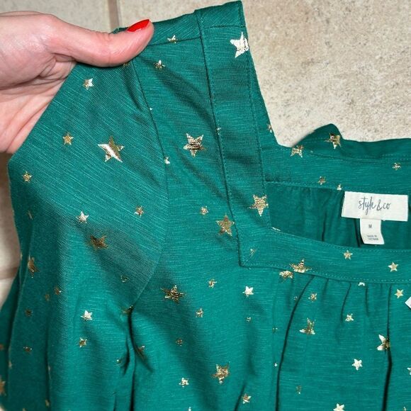Style & Co Holiday Emerald Green Gold Metallica Star Print 3/4 Sleeve Top - Picture 4 of 6